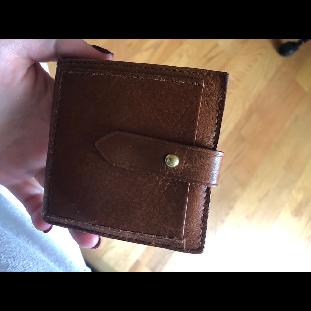 Madewell Post Billfold Wallet in English Saddle
